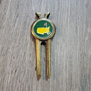 The Masters Tournament Divot Tool & 1" Flat Coin Golf Marker Augusta National